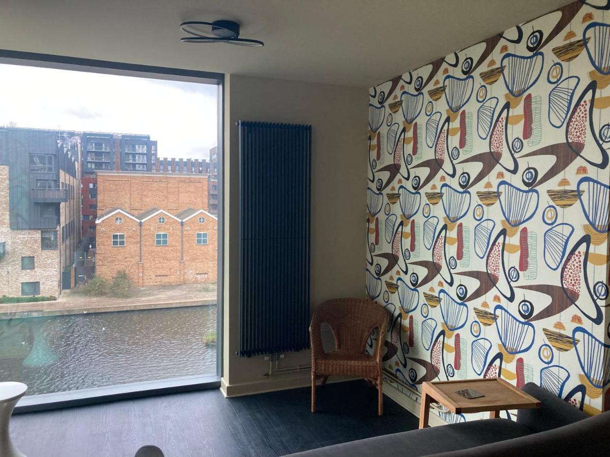 Canal View 1 Bed Apartment In Zone 1 Londen Buitenkant foto